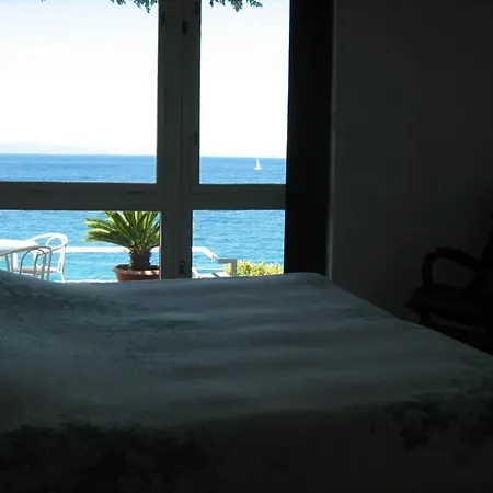 Beachfront Podgora (Split-Dalmatia)