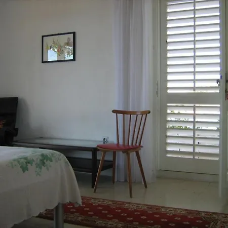 Beachfront Apartament Podgora (Split-Dalmatia)