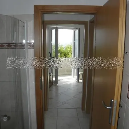 Beachfront Apartament *