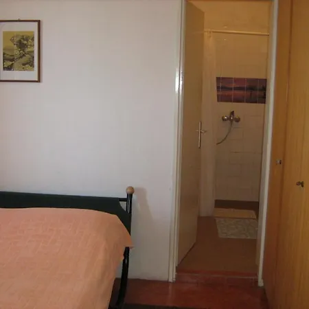 Beachfront Apartament *