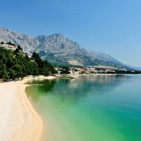 Beachfront * Podgora (Split-Dalmatia)